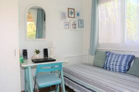 Alporchinhos House | Tiny House near Sweet Cove Beach!