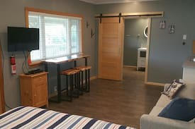 Twillingate Cabin | Little Wild Cove Suite