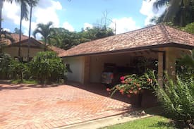 Villavicencio House | Casa campestre en condominio Hacienda la Primavera