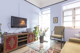 Connaught Place Apartment | CP 24/7 Security - Charm - Balcony