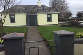Ballycarra Cabin | Traditional Cottage - Belcarra, Castlebar, Co.Mayo