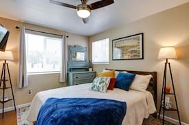 Prescott Cabin | Hillside Hideaway*Private Centrally LocatedCottage