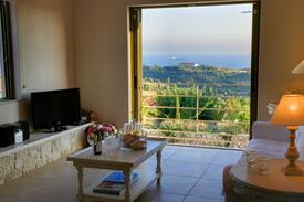 Karavados Villa | Ideales Resort Villa Linatela