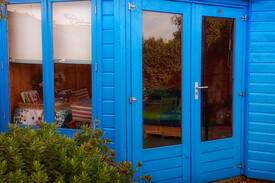 Whitstable House | Quirky, Artist's Garden Cabin, Whitstable, Kent