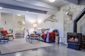 Nevada City Apartment | Meadow View Vacation Rental