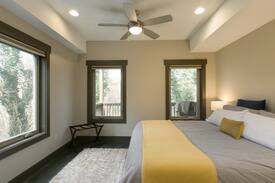 Huston - Courtland House | Beautiful Montford Hideaway! Minutes from Downtown