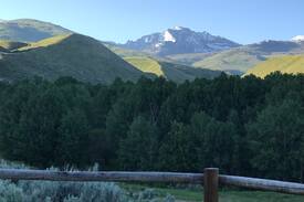 Deeth Cabin | Hole in the Mountain Place