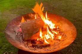 Nulkaba House | Bella Farm Country House with Jacuzzi and Firepit