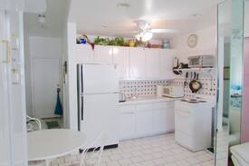 Sunny Isles Beach Apartment | Pristine 2 bed Studio by the Beach!