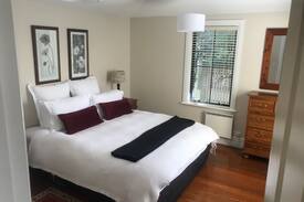 Martinborough Apartment | Kansas villa martinborough centre