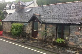Glencoe Cabin | 1 Stone Cottage - Stunning Loch Views