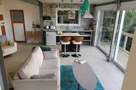 Hospital Hill Apartment | Casa Piwakawaka