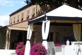 Ostra Apartment | Sotto La Quercia a Ostra prov. Ancona nelle Marche