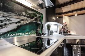 Lavertezzo Villa | Beautiful Cottage / Verzasca Valley