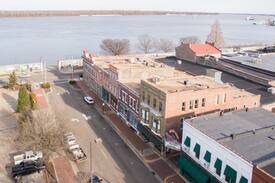 Paducah Apartment | Downtown Riverfront Condo - Broadway