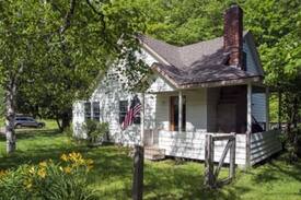 Keene House | Beautiful Keene cottage in ADK