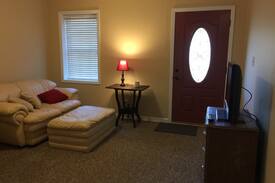 Summit Apartment | Cozy, comfy and private-Perfect for Rush Off Road