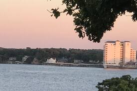 Lake Ozark Apartment | Southwood Shores condo with a boat slip!