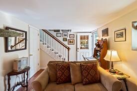 Bridgeton Townshp House | Barn cottage at River Rose