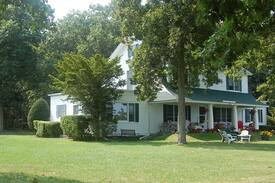 Miller Place House | Glen Laurel on the Sound (w/private beach)
