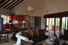Nanyuki House | Mawe Mingi Bush Home, Nanyuki