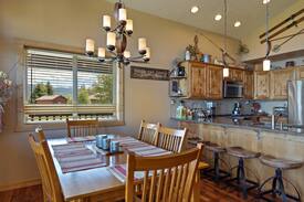 Victor Cabin | Aspen Lake - Great for Large Groups w/ 3 King Beds