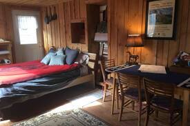 Grant County Cabin | Guyon Springs Guest Cabin