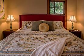 Walla Walla House | Green Gables Inn - Violet Vale Guest House