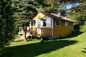 Bark River Cabin | St Michaels in Cedar Dells Lakeside Resort #4