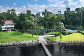 Minnesott Beach House | Majestic Neuse River Sunsets Estate