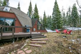 Fraser House | Stay in a Geodesic Dome! Fabulous getaway