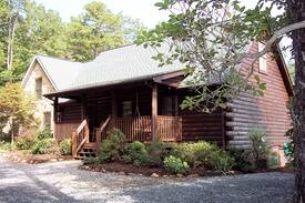 Hays Cabin | STONE MOUNTAIN TRANQUILITY - AMAZING VIEWS!