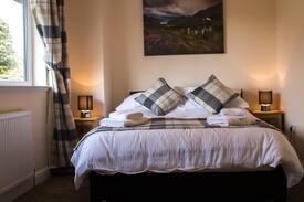 Oban House | Luxury Self-Catering 3 Bedroom House. Dunbeg, Oban