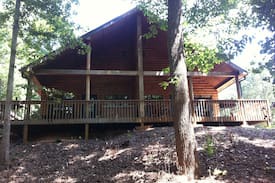 Flowery Branch Cabin | Cozy Lake Cabin at Lake Lanier - LONG TERM RENTAL
