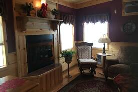 Hopeton Cabin | Red Roof Haven, Grove Cabin