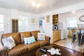 Balboa Peninsula House | Bougainvillea Bungalow Newport Beach 110