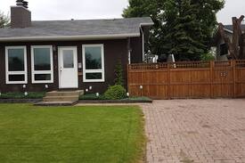 Medicine Hat House | The Ireland House