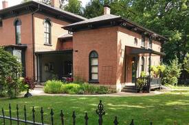 Rockford Apartment | the Maid’s Quarters at the 1854 Peck House