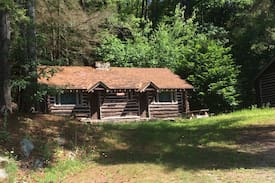 Lake Luzerne Cabin | Paradise Lodge at Painted Pony Ranch (self-Care)