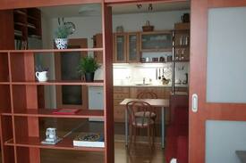 Suchdol Apartment | Сomfortable apartment, Praha-Suchdol