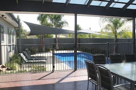 Yarrawonga House | AGRESTIC HUGE LUXURY HOME YARRAWONGA - Sleeps 20+