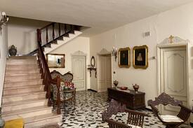 Laterina House | Casa Vacanze La Bella Signora