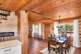 Williams Cabin | Sunset Ridge Log Cabin w/HOT TUB!