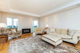 Dunblane House | Millpond House luxury detached villa