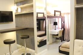 North Reclamation Area Apartment | Barkada Room 4 Near SM & Robinsons Galleria Cebu