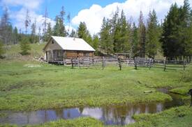 Frenchtown House | Off-Grid Montana Cabin