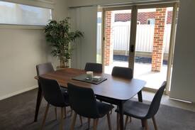Ararat House | Ararat - Private apart with private living area