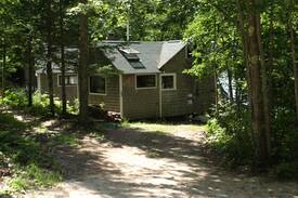 Brooksville Cabin | Ledge Lodge on Walker Pond