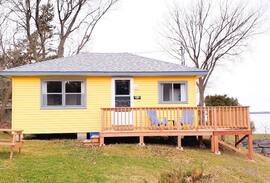 Picton Cabin | Cottage 1 - Cribs on East Lake