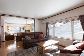 Rusutsu House | Yotei Moon 5Bdrm Chalet, Rusutsu